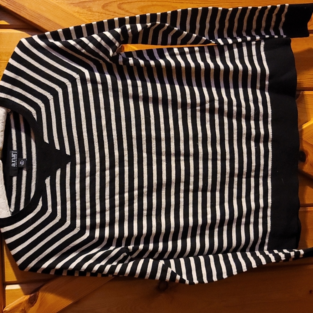 A.n.a. Sweater